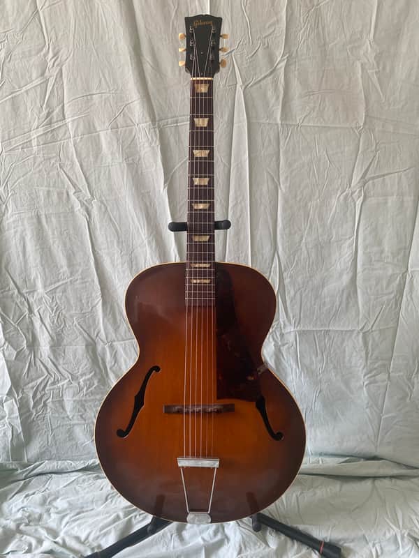 Gibson L-50 F-Hole