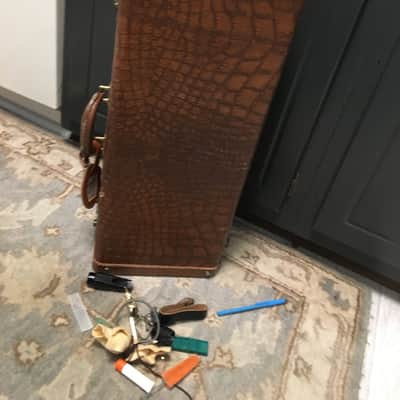 SUMMER DEAL PRO VERSION "MADE EXPRESSLY" FOR F. E. OLDS EARLY L.A PARISIAN ALTO SAXOPHONE (NOT "AMBASSADOR" CHEAP LATER ONE) ORIGINAL LACQUER NEWER PADS BRILHART MPC , NICE CASE, EXTRAS made france image 20