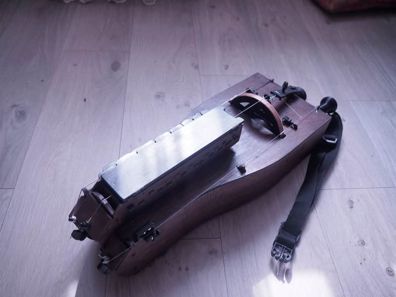 Hurdy-Gurdy  - 19 keys - 3 string - Ukrainian Lira - Hurdy Gurdy image 1