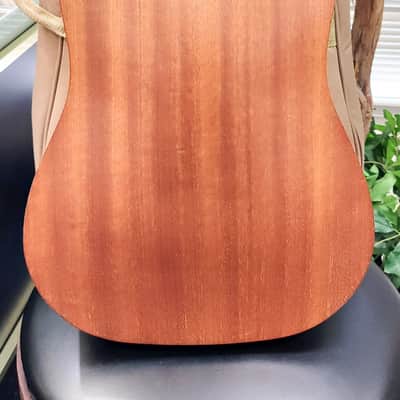 Taylor Baby Taylor (BT1) Acoustic Guitar 3/4 Travel Guitar - Natural image 12