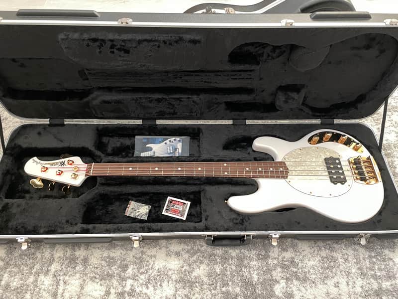 Music Man Stingray Classic Limited  Edition Gilded White  2012 - Gilded White image 1