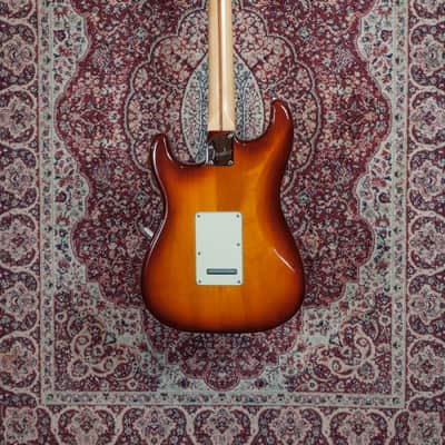 Fender Deluxe Stratocaster HS 2019 - Tobacco Sunburst image 3