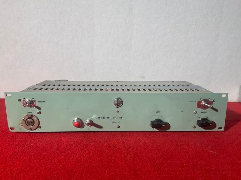 EMI Redd 47 TUBE preamplifier MIKROFON custom image 1