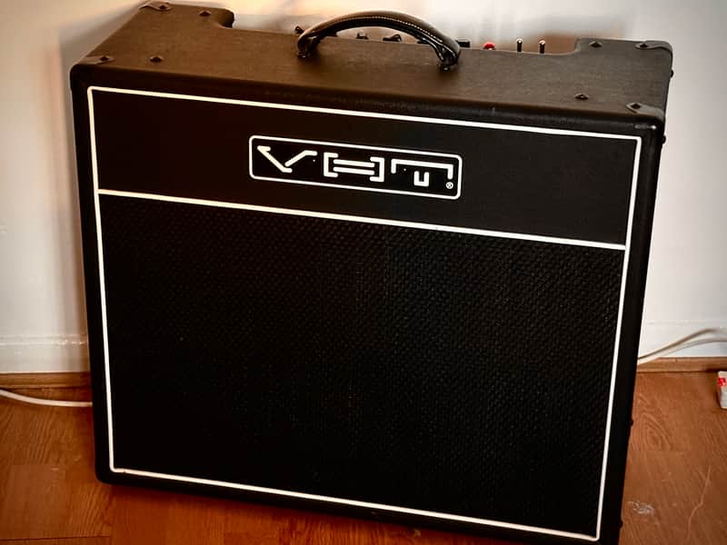 VHT Classic 18 2010 - Black image 1