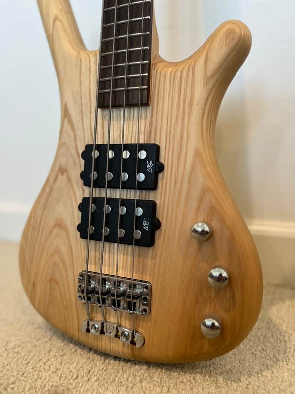 Warwick Rockbass Corvette $$ 4