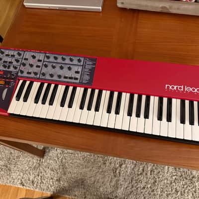 Nord Lead 2X Polyphonic Synthesizer w/ soft case