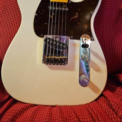 Mint G&L Will Ray signed USA made ASAT Classic Telecaster 2007 - Cream image 1