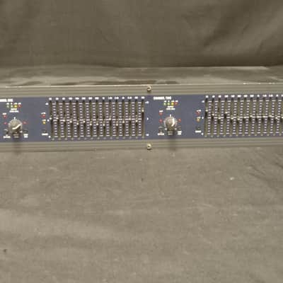 DBX 1215 Dual-Channel 15-Band Graphic Equalizer - Black image 1