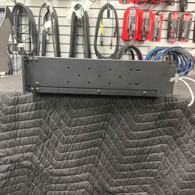 QSC CX302V image 2