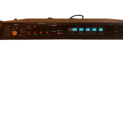 Roland SDE-3000 Digital Delay | Reverb