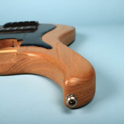 The Bass Company (TBC) AP500M 5 String Bass Body image 10