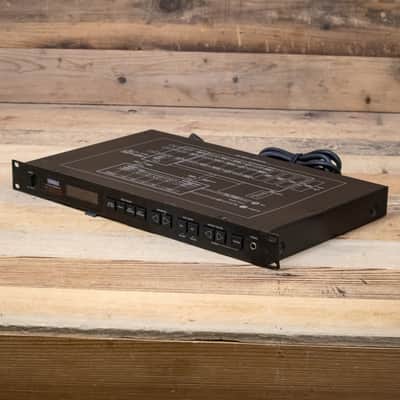 Yamaha TX81Z FM Tone Generator Synthesizer Sound Module U287643 image 3