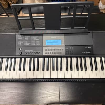 Casio CT-X800 61-Key Portable Keyboard 2010s - Black