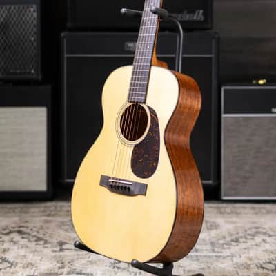 Martin Custom Shop 0-18 Acoustic Guitar with Hardshell Case image 13
