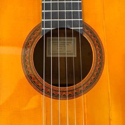 Conde Classical Guitar 1969 - Varnish image 4