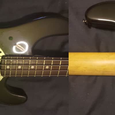 Ernie Ball Music Man Stingray 4 bass 'Evanescence style' GlossBlack (Mirror) + hardfoam case & strap image 4