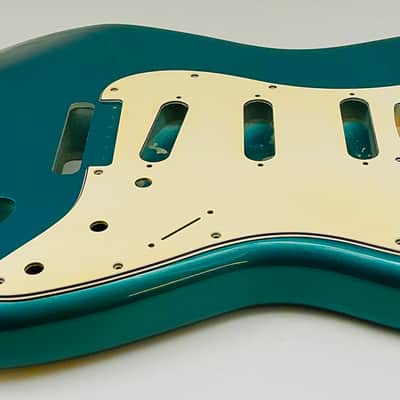 Show Me Nitro Finishes 3lbs 14oz Nitro Lacquer S-Style - Ocean Turquoise image 3