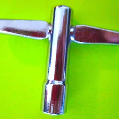 Drum Key - NOS image 2