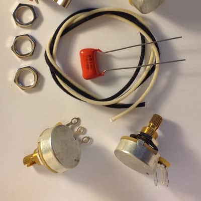 Wiring Harness Kit For J Bass 500k CTS 450G Knurled Pots .068uf 225P Orange Drop Cap image 1