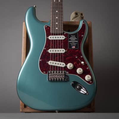 Fender American Professional Classic Stratocaster Faded Sherwood Green Metallic (new) image 3