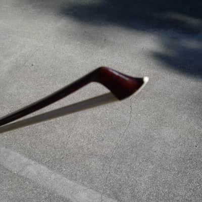 Wilhelm Raum Violin Bow  Mid 20th Century image 4
