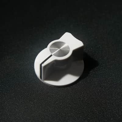 10 pcs - Classic Moog Style Synth Pointer Control Knob Guitar Amp Effect Pedal WHITE image 2