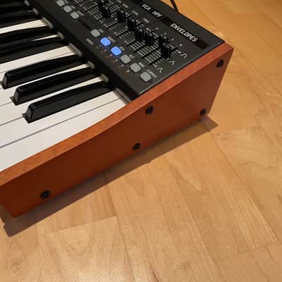 Behringer DeepMind 6 37-Key 6-Voice Polyphonic Analog Synth 2017 - Present - Black image 4