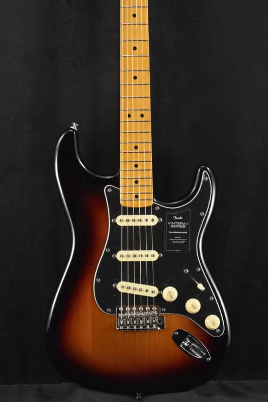 Fender Vintera II '70s Stratocaster 3-Color Sunburst Maple Fingerboard image 1