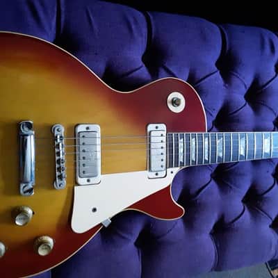Gibson Les Paul Deluxe 1972 cherry sunburst image 3