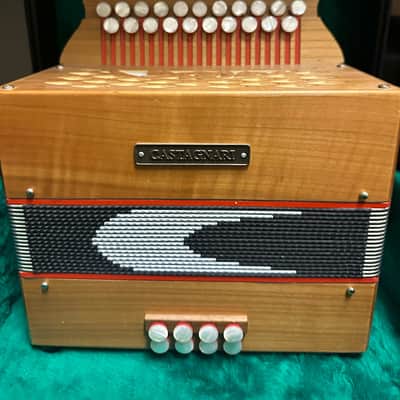 Castagnari TOMMY D/G Melodeon in Walnut image 4