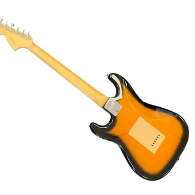 Fender stratocaster 2011 - tobacco burst image 8
