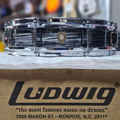 Ludwig Classic Maple 2026 - Vintage Black Oyster image 1