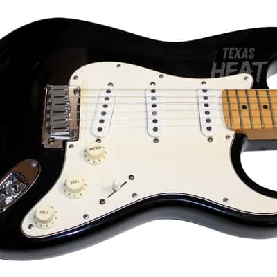 Fender American Standard Stratocaster with Maple Fretboard 1995 - 2000 - Black image 1