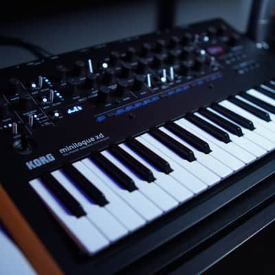 Korg Minilogue XD + Original Korg Bag