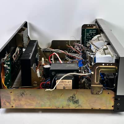 Vintage JVC JR-S201 35W AM/FM Stereo Receiver image 7