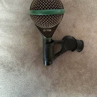 AKG D112 Large-Diaphragm Dynamic Kick Drum Microphone 2010s image 1