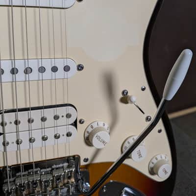 Fender American Standard HSS Stratocaster w/Case - 3-Color Sunburst (2011) image 5