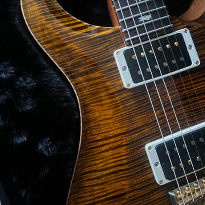 PRS Custom 22 Tremolo 10-Top 2019 - Yellow Tiger image 8