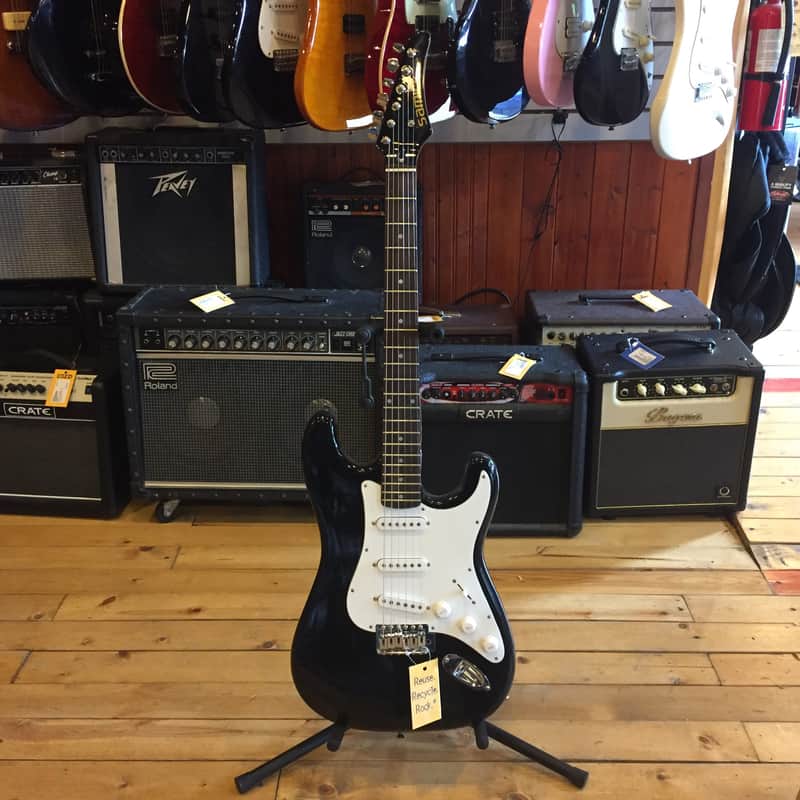 Samick LS-10 Black Electric Guitar | Reverb Samick LS-10 Black Electric Guitar | Reverb