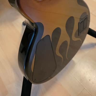 Jackson USA JJ Bass Custom Shop Interference Hot Rod Flames Flip-Flop Color Change 32" Medium Short Scale Scott Ian Music Man Stingray Pickup 18V Preamp American Slap Bass Guitar image 21