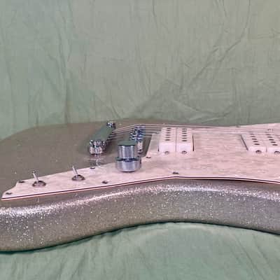DiPinto Galaxie 2 - Silver Sparkle w/Hard Case image 9