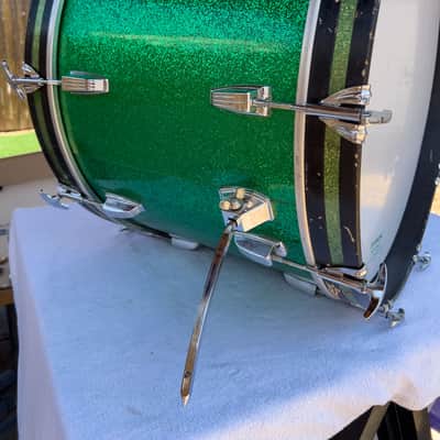 Ludwig Superclassic 14x22" Bass Drum 1970s - Green Sparkle image 4