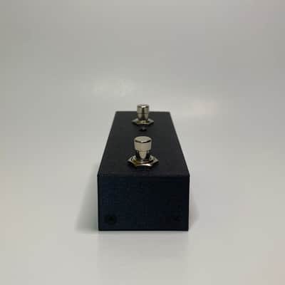 Profile-matching AUX switch for RJM (LT) - by PdLS image 2