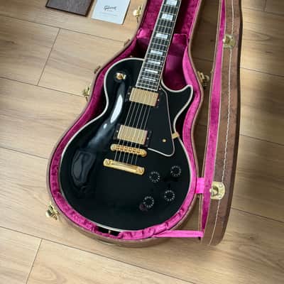 Gibson Les Paul Custom with Gold Hardware 2012 - 2018 - Ebony image 16