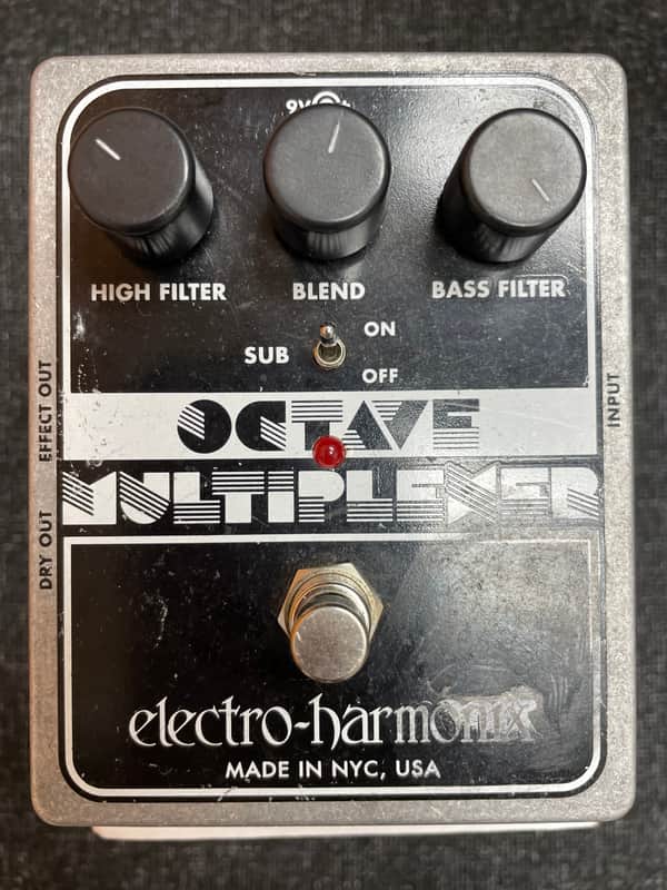Electro-Harmonix Octave Multiplexer XO Analog Sub-Octave Generator