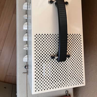 Victory Amps V40 The Duchess MKII Lunch Box 42-Watt Guitar Amp Head 2025 - Present - Cream image 6