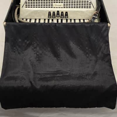 Excelsior Accordiana Ivory 508 Piano Slimline Accordion LMM 41/120 Ready to Play image 10