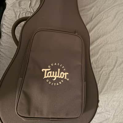 Taylor Gold Label 517e Grand Pacific Acoustic-Electric Guitar - Black top image 5