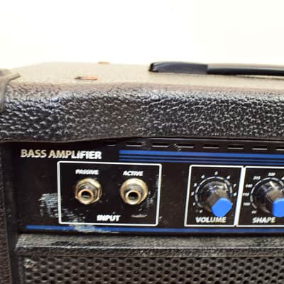 Hartke B600 60-Watt 1x12" Bass Combo Amp image 7