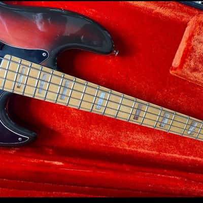 Fender Jazz Bass  1975 Fender Jazz Bass 1975 - Sunburst image 2